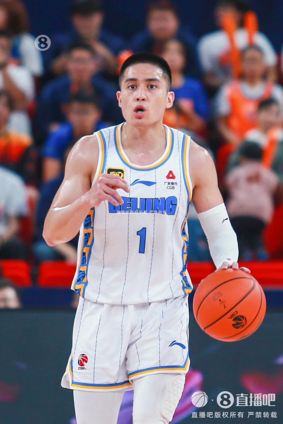 第四節(jié)先生！陳盈駿9中3得11分2板9助&11分全部為第四節(jié)所得！